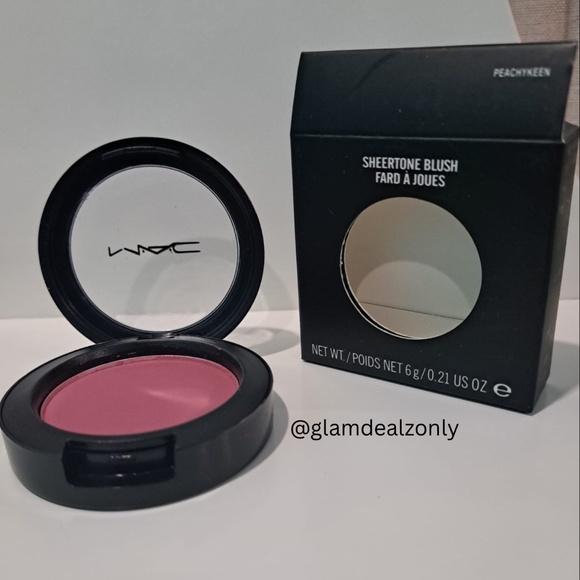 ✨BNIB MAC Sheertone Blush - PeachyKeen✨ - Picture 1 of 3